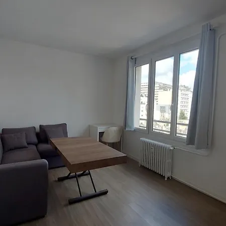 2p Calme Et Equipe Apartment